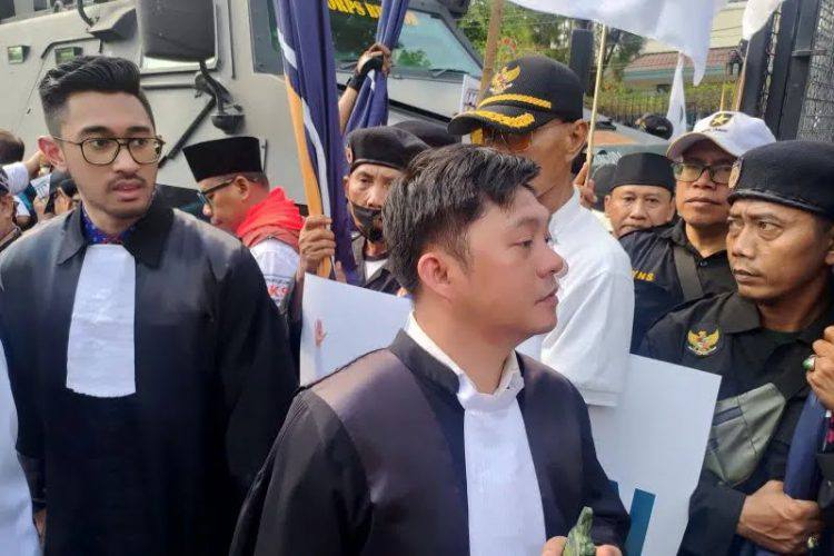 Pendaftaran Anies-Muhaimin ke KPU Dikawal Ratusan Pengacara