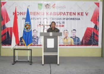 Bupati Inhil HM Wardan diwakili staf ahli Bupati bidang pemerintahan hukum dan politik Masdar saat menyampaikan sambutannya