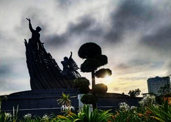 tugu zapin pekanbaru