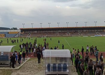 Stadion kaharuddin nasution