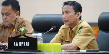 Plh Sekdaprov Riau