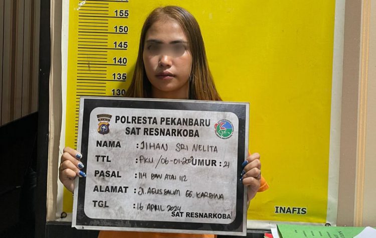 Polisi Gulung Ratu Narkoba Jalan Pangeran Hidayat