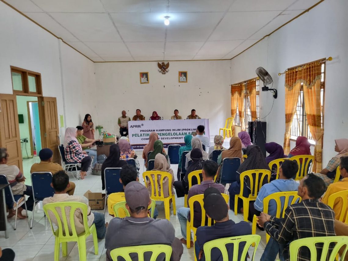 RAPP mendukung 6 desa di Kepulauan Meranti dalam Program Kampung Iklim (Proklim) yang merupakan program dari KLHK  terkait mitigasi dan adaptasi terhadap perubahan iklim