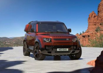 Perkenalkan Defender 2025, Land Rover Tampil dengan Penuh Kemewahan