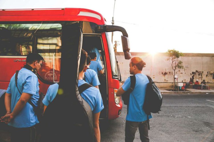 Pemprov Riau Himbau Sekolah tidak Lakukan Studi Tour Keluar Kota