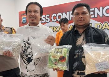 Polda Riau Tangkap Pengedar Narkotika Jaringan Internasional, Sita 9,5 Kg Sabu dan 9.000 Butir Ekstasi