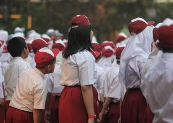 siswa sd belajar di toilet