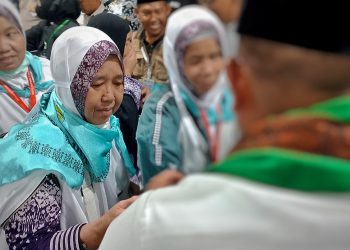 Jemaah Haji Riau tiba di Debarkasi Haji Batam (Foto: Bertuahpos/Melba)