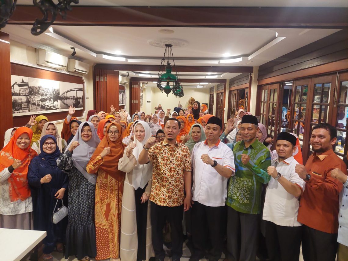 Pasangan AMAn Hadiri Konsolidasi Kader PKS di Dapil VI Pekanbaru
