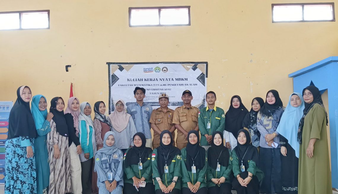 Mahasiswa KKN UNRI Adakan Sosialisasi Penjernihan Air di Kampung Bungaraya
