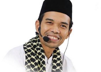 PILGUB RIAU 2024: UAS Bantah Isu Dukungannya ke “Bermarwah” Karena Duit