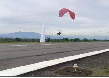 Atlet Paramotor Riau Sumbangkan Medali Perak pada PON XXI Aceh-Sumut