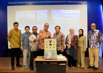 Dukung Pengembangan SDM Perminyakan, Pertamina Drilling Berikan Alat Laboratorium untuk ITB