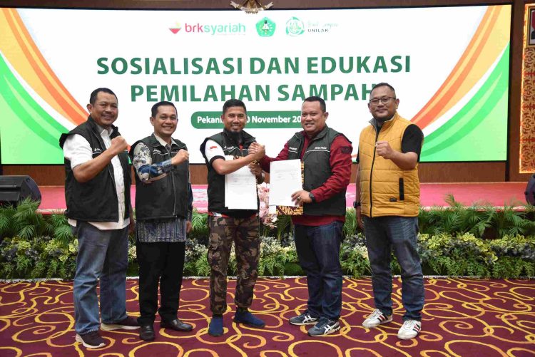 BRK Syariah Gandeng Unilak Untuk Edukasi Pelajar Tentang Pemilahan Sampah