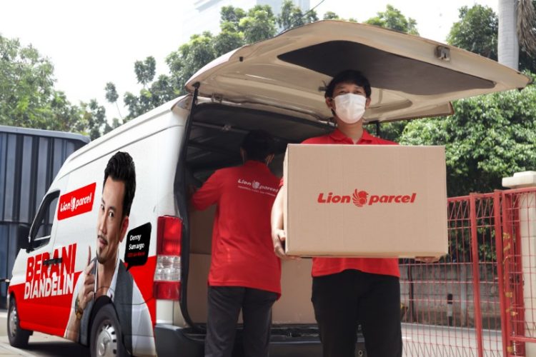 Dukung UMKM Pekanbaru, Lion Parcel Turunkan Ongkos Kirim Paket Antarkota ke Seluruh Sumatera