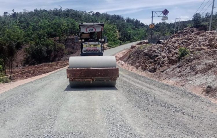 Jalan Lintas Riau - Sumbar di Tanjung Alat Mulai Dibuka untuk Uji Coba