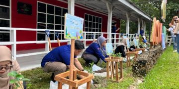 Rayakan Anniversary Ke-9, Khas Hotel Pekanbaru Tanam 198 Pohon