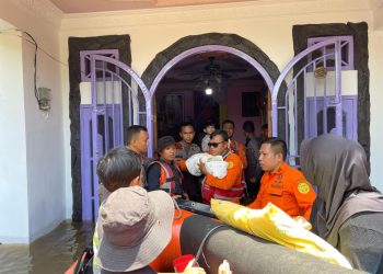 Basarnas Pekanbaru Evakuasi 63 Warga Terdampak Banjir di Kecamatan Rumbai