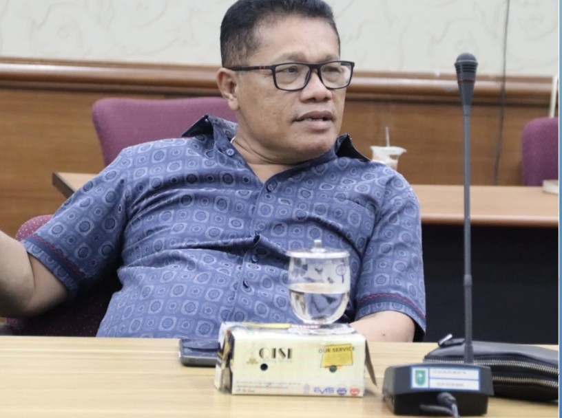 Bahas Ranperda Tatib, Pansus DPRD Riau Gelar Rapat Internal