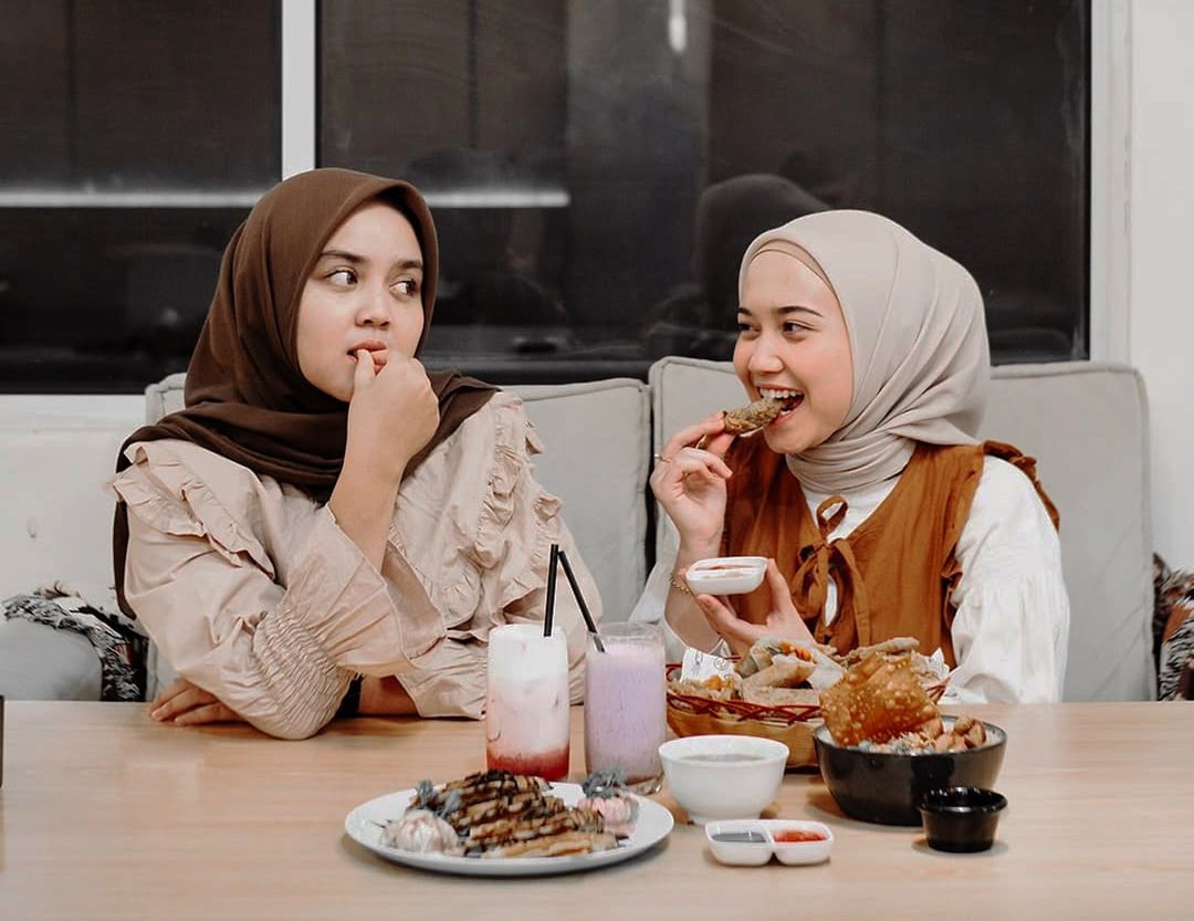 Pillar Cafe Hadirkan Tempat Nongkrong Nyaman Bernuansa Kreatif untuk Gen Z di Pekanbaru