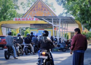 Gubernur Abdul Wahid Sebut Banyak ASN di Riau Tidak Bayar Pajak Kendaraan
