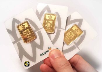 Harga Emas Pegadaian 15 Agustus 2025 — Antam Beringsut Naik, yang Lainnya Turun