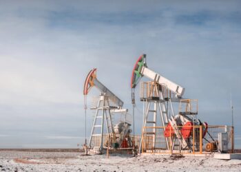 Minyak Dunia Melemah Setelah OPEC+ Naikkan Produksi, Pasar Cemas
