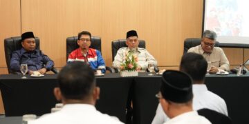 Keterangan foto : Kilang Pertamina Dumai melaksanakan audiensi dengan para pemangku kepentingan dan masyarakat Kelurahan Tanjung Palas dan Jayamukti, bertempat di Hotel Patra Dumai, Rabu 22 Oktober 2025 | Foto: Dok. KPI RU II Dumai.