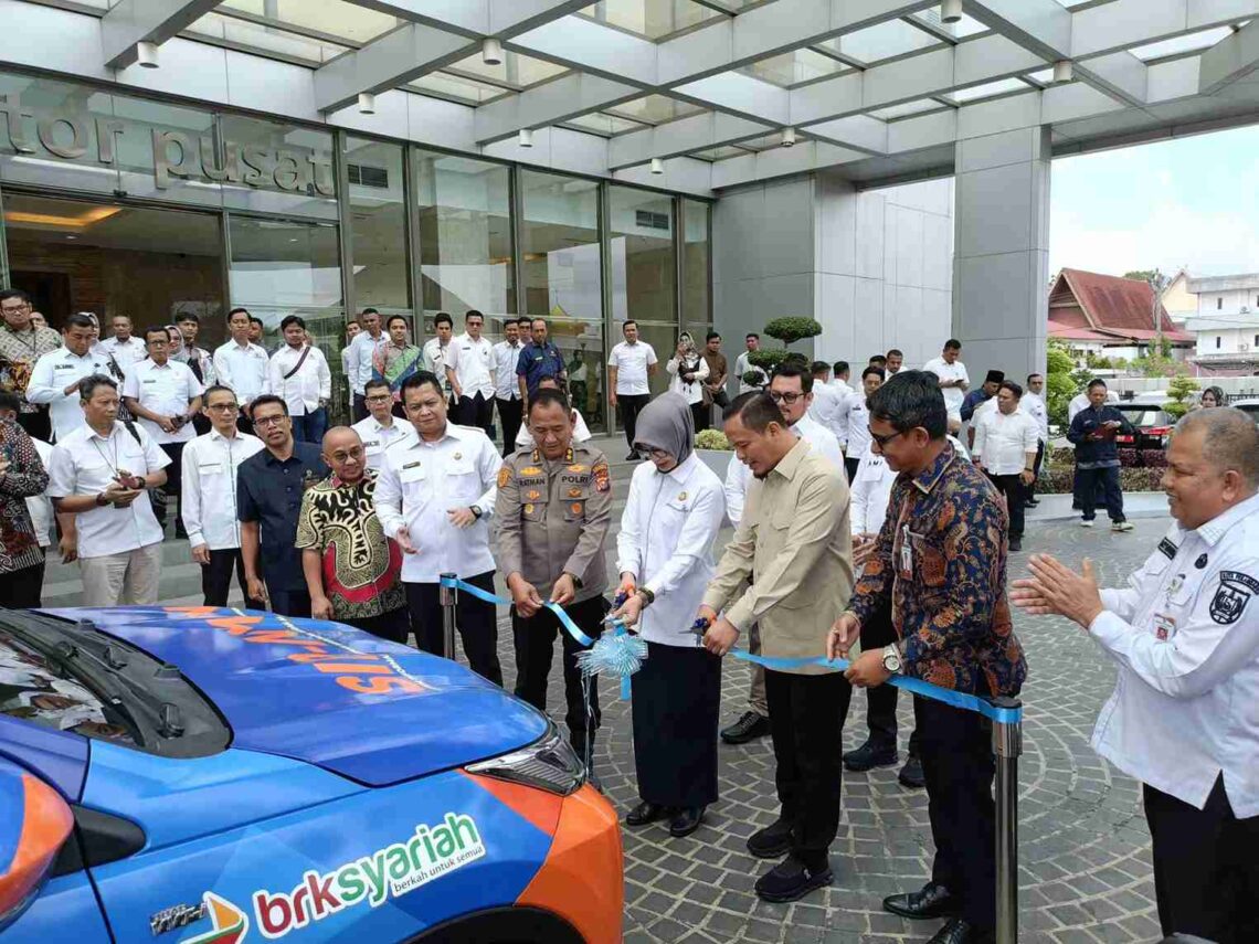 BRK Syariah Dukung Inovasi Layanan Publik Pemko Pekanbaru Lewat Mobil Keliling Digital