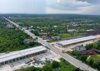 Pekerjaan Erection Girder Tol Lingkar Pekanbaru, Jalan Pekanbaru–Padang Berlaku Sistem Buka-Tutup