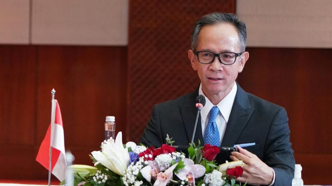 OJK mengusulkan perpanjangan program hapus buku-hapus tagih kredit bank BUMN untuk mempercepat pemulihan kredit bermasalah, terutama di sektor UMKM.