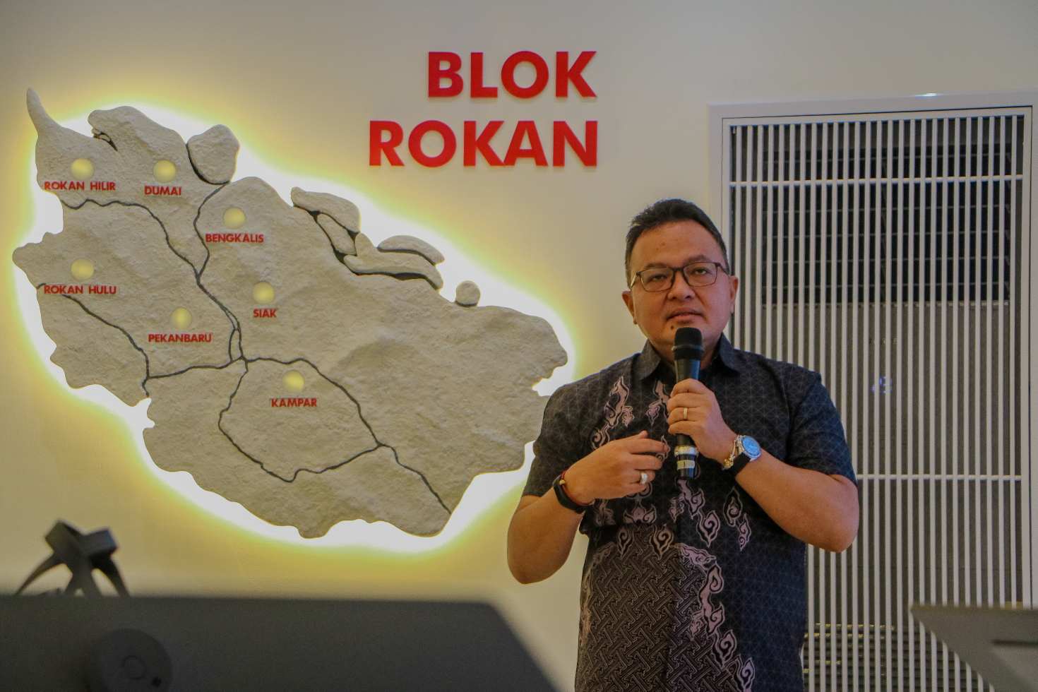 Ahli Geologi Eksplorasi MNK, Purwantoko Mahagyo.