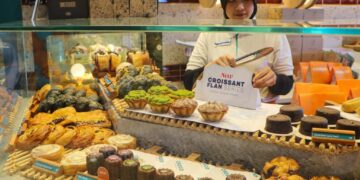 CROCO Hadir di Living World Pekanbaru