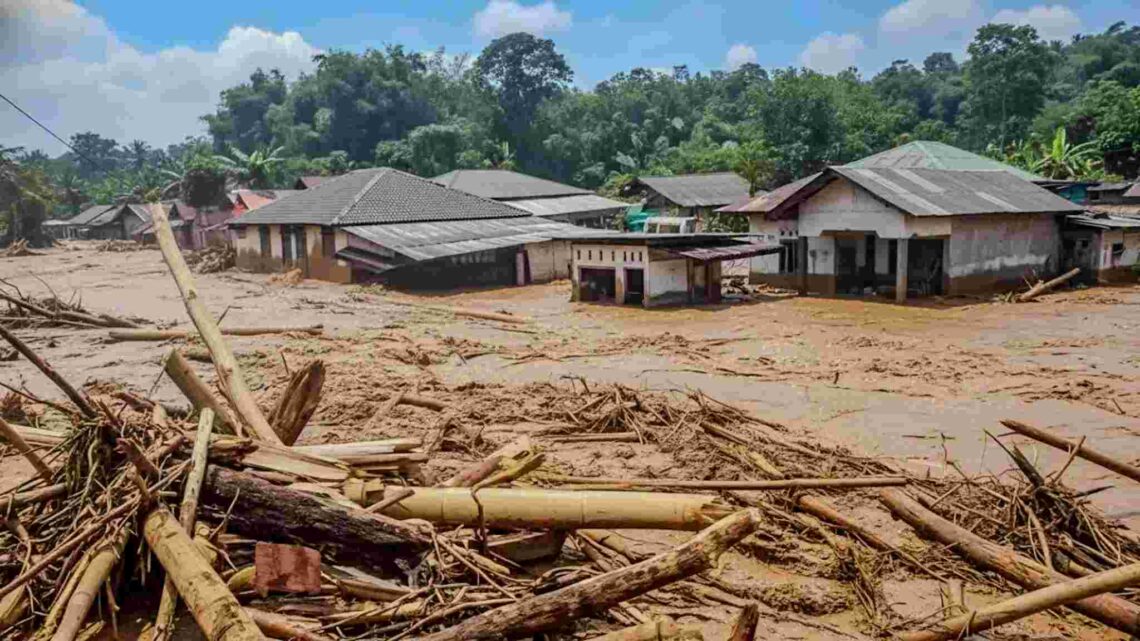 Sudah 914 Korban Meninggal akibat Banjir dan Longsor di Sumatera, Banyak Wilayah Berstatus Terisolir