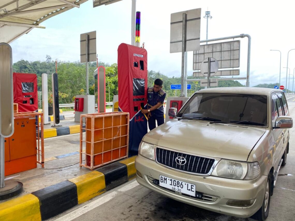 Libur Nataru, Trafik Tol Trans Sumatera Mulai Naik 18 Ribu Lebih Kendaraan Melintasi Tol Permai