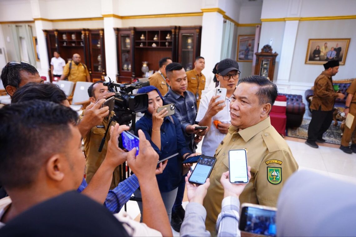 Penghasilan Hotel Aryaduta Capai Rp32 Miliar, PAD untuk Riau Hanya Rp200 Juta/tahun, Plt Gubri: Sedih Rasanya