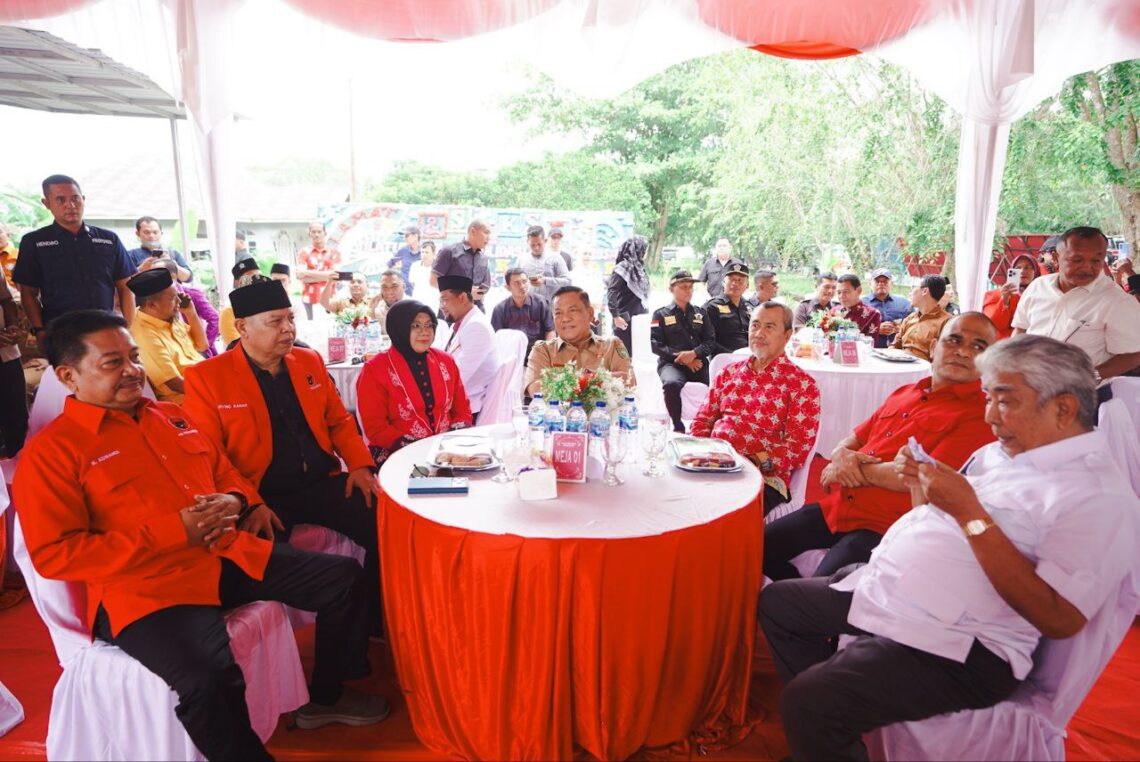 Ini Maksud Sindiran Syamsuar Minta Afni Kurangi “Berkicau”: Pandai-pandailah dengan uang yang sedikit itu