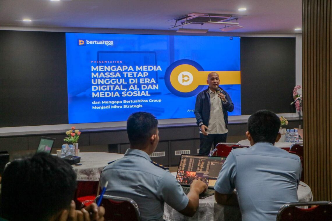 Bertuahpos Group Sharing Knowlage dengan Satsiber TNI tentang Industri Media dan Ruang Siber