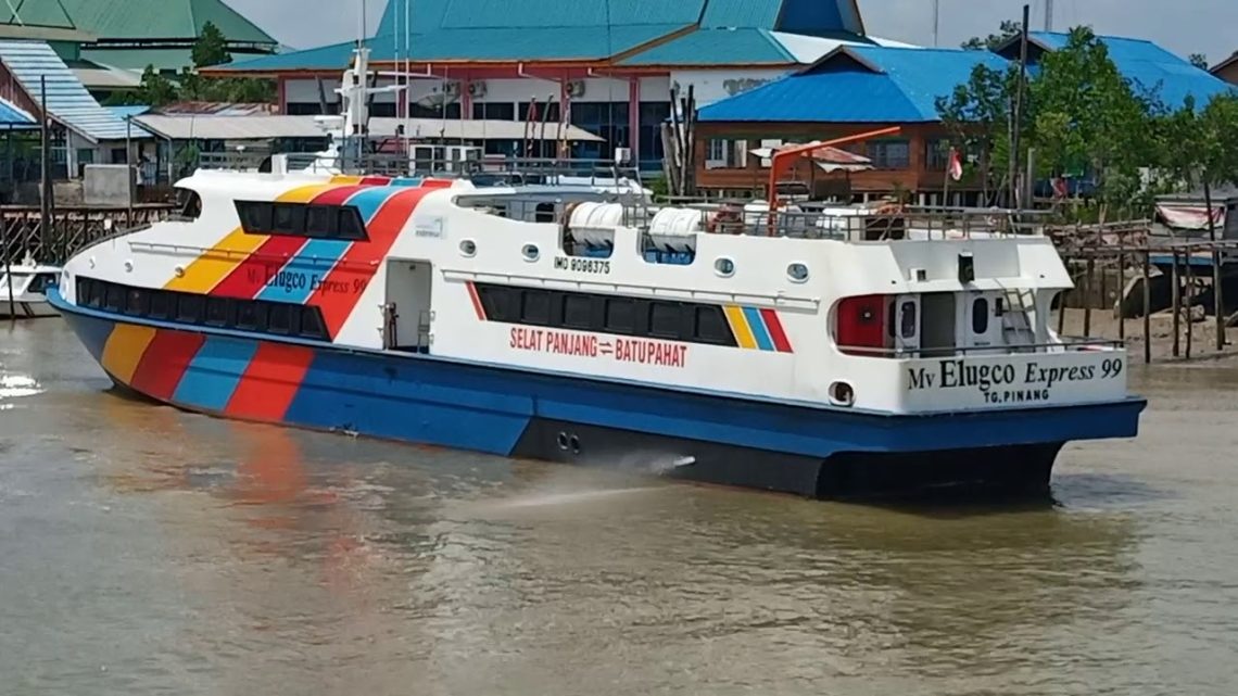 Arus Penumpang Pelabuhan Tanjung Harapan Melonjak Selama Imlek, Festival Perang Air & Momen Ramadan 2026