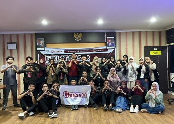 LPM Gagasan gelar Diklatsar 2026! Cetak jurnalis kampus kritis & beretika lewat praktik lapangan di Pekanbaru. Intip keseruannya di sini!