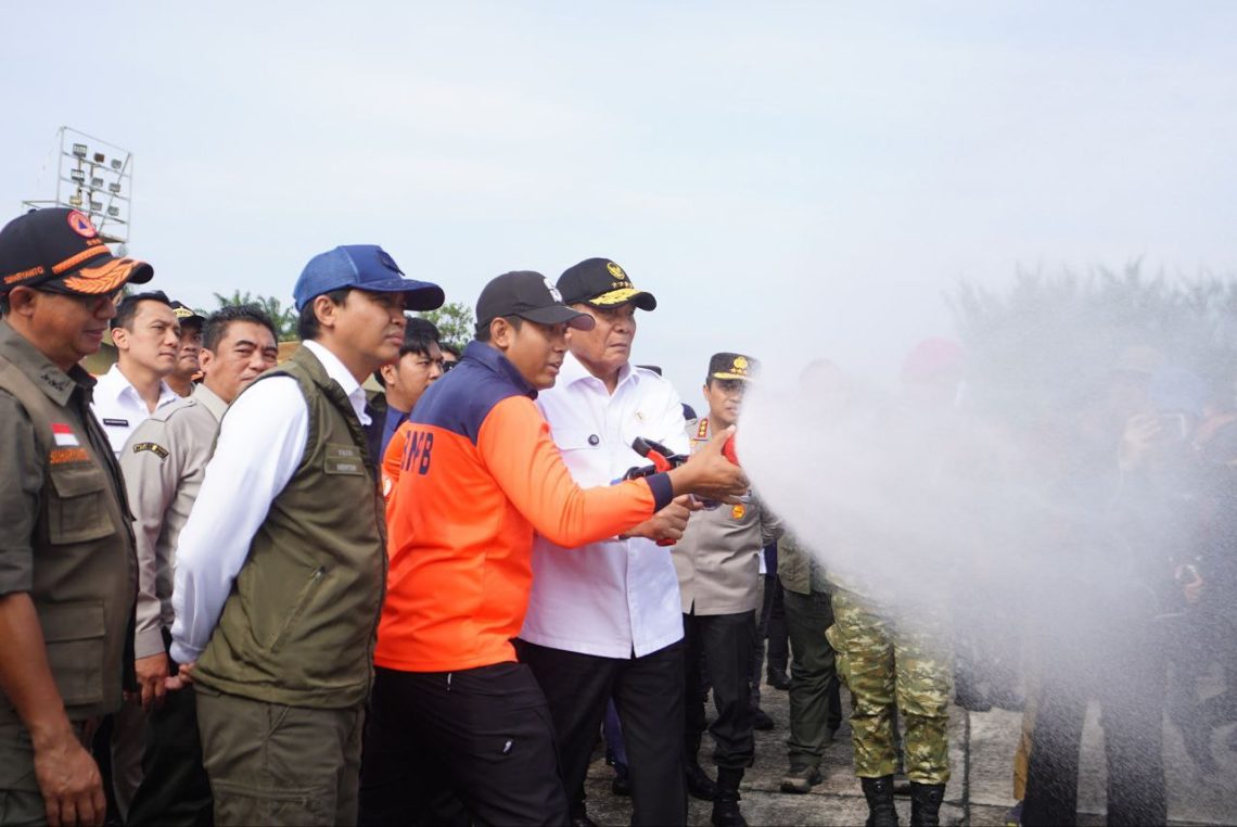 Pimpin Apel Siaga Karhutla Nasional di Riau, Menko Polkam Tekankan Peran Aktif Perusahaan Cegah Karhutla