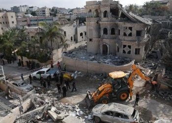 Iron Dome Kebobolan! Rudal Iran Hantam Kawasan Nuklir Dimona, 175 Orang Terluka