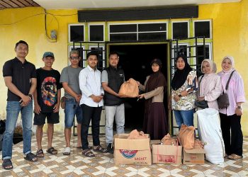 IPPMKG-Pekanbaru Salurkan Bantuan Logistik untuk Korban Kebakaran Desa Simpang Gaung