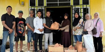 IPPMKG-Pekanbaru Salurkan Bantuan Logistik untuk Korban Kebakaran Desa Simpang Gaung