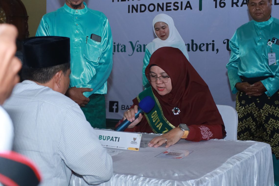 Bupati dan Wakil Bupati Siak Dikukuhkan Jadi Duta Zakat, Harap Pengumpulan Zakat Meningkat