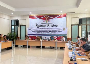 Pemerintah Kabupaten Kuantan Singingi dan Provinsi Riau menggelar Pertemuan Evaluasi Program Pendampingan Teknis dan Advokasi Pencegahan dan Percepatan Penurunan Stunting di Kantor Bupati Kuantan Singingi, Selasa (14/04/2026).