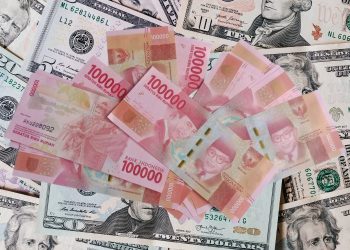 Tensi AS-Iran Memanas, Rupiah Terkoreksi Tajam Dekati Level Rp17.000