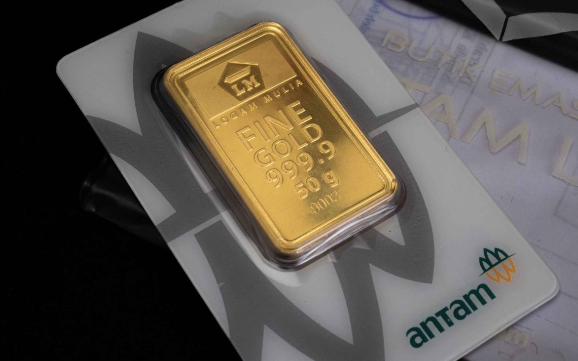 Harga Emas Antam "Sale" Gede-Gedean, Harganya Anjlok ke Level Terendah Pekan Ini