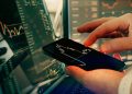Investor Muda Meledak, OJK Wanti-wanti Bahaya Investasi Ilegal di Tengah Tren Saham dan Kripto