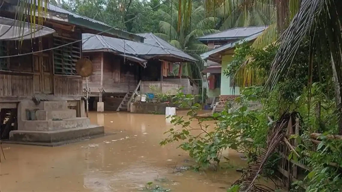 Ratusan Rumah Terdampak Banjir di Kuansing Dilaporkan Sudah Surut